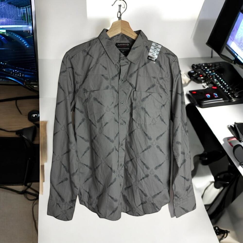 Assassin's Creed NWT Men's Small Cotton Gray Blade Print L/S Button Up Shirt